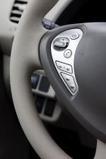 Nissan Leaf 2012 года